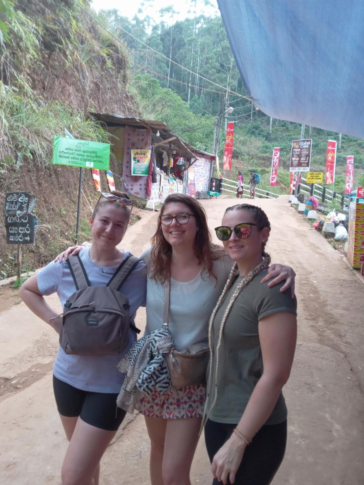 Trinish Homestay 하톤 외부 사진