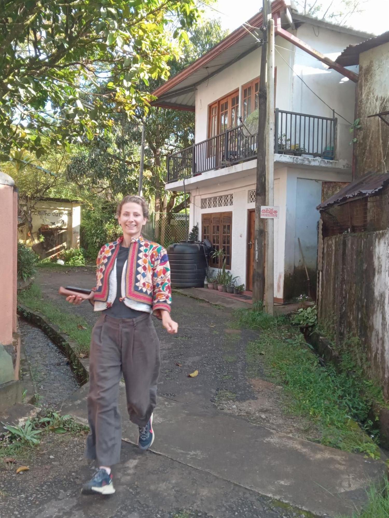 Trinish Homestay 하톤 외부 사진