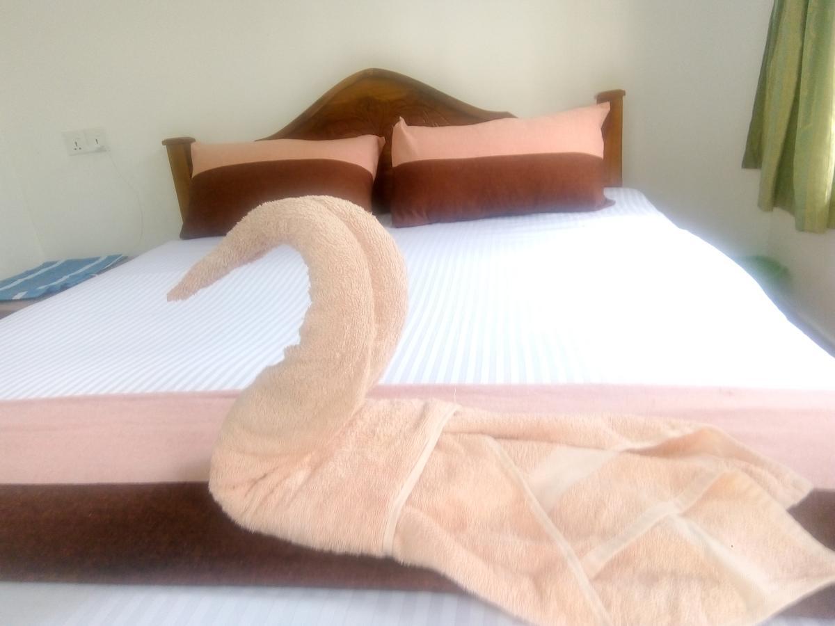 Trinish Homestay 하톤 외부 사진